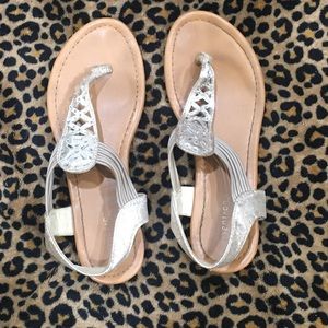 Tan / Champagne w/embellishment sandals.